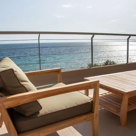 Ξενοδοχείο με διαμερίσματα Kaiser Luxury 4*