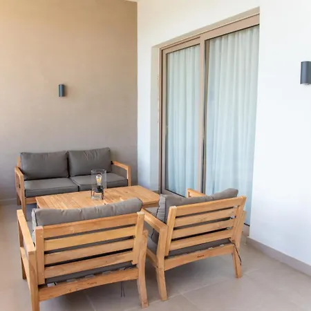 Kaiser Luxury Achílleion