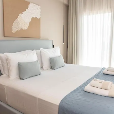 Kaiser Luxury Aparthotel *