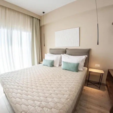 アパートホテル Kaiser Luxury 4*