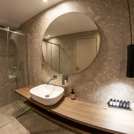 Kaiser Luxury 4*