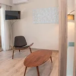 Kaiser Luxury Aparthotel