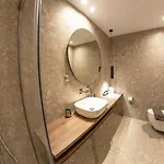 Kaiser Luxury Achilleion