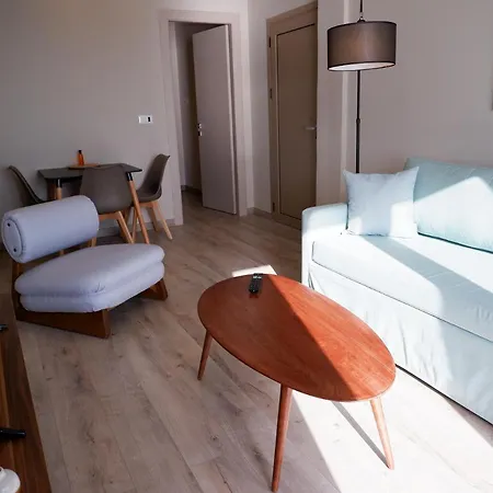 Kaiser Luxury 4* Achílleion