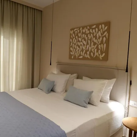 Kaiser Luxury Lägenhetshotell 4*